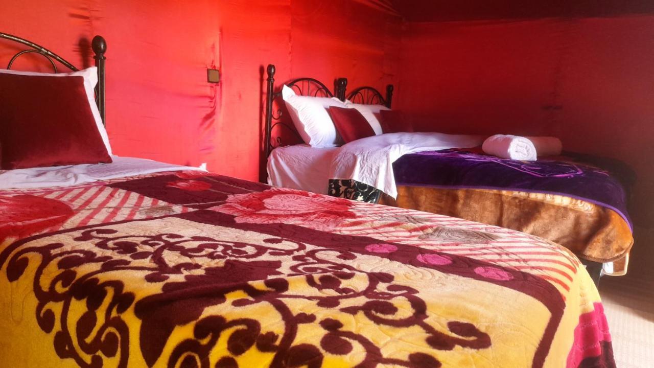 Luxury Trek Desert Camp 梅尔祖卡 外观 照片