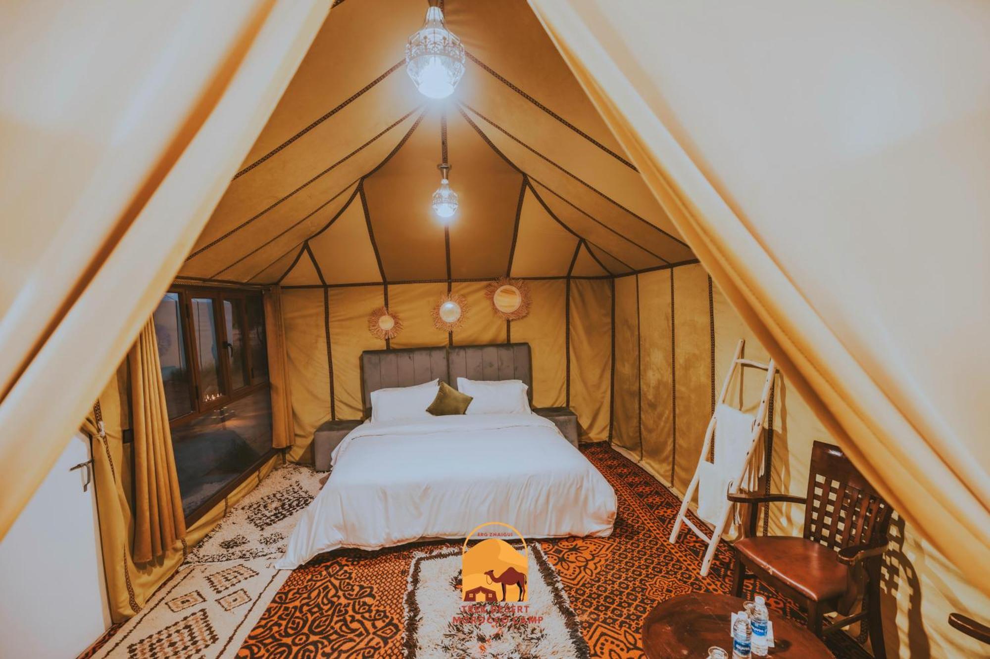 Luxury Trek Desert Camp 梅尔祖卡 外观 照片