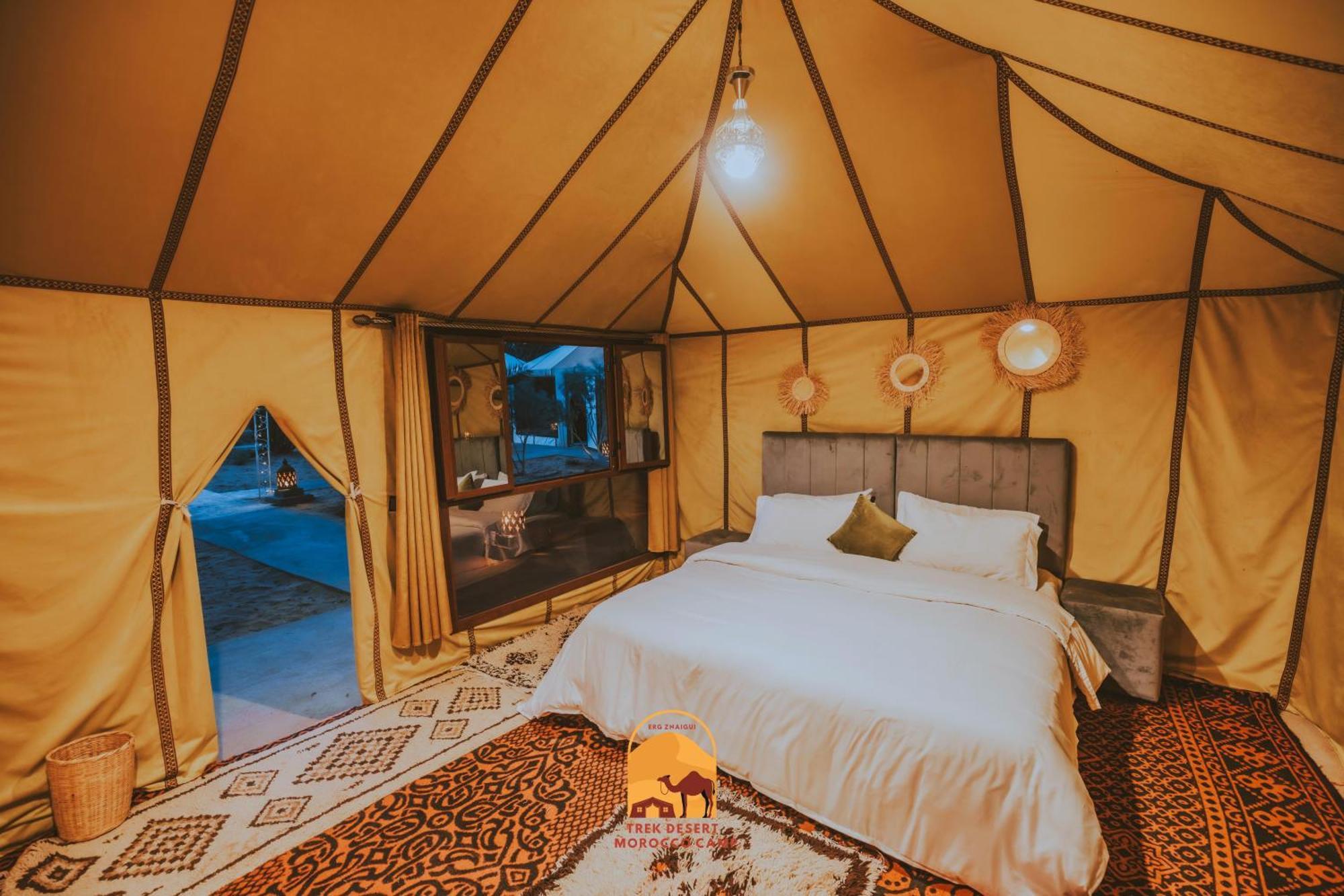 Luxury Trek Desert Camp 梅尔祖卡 外观 照片