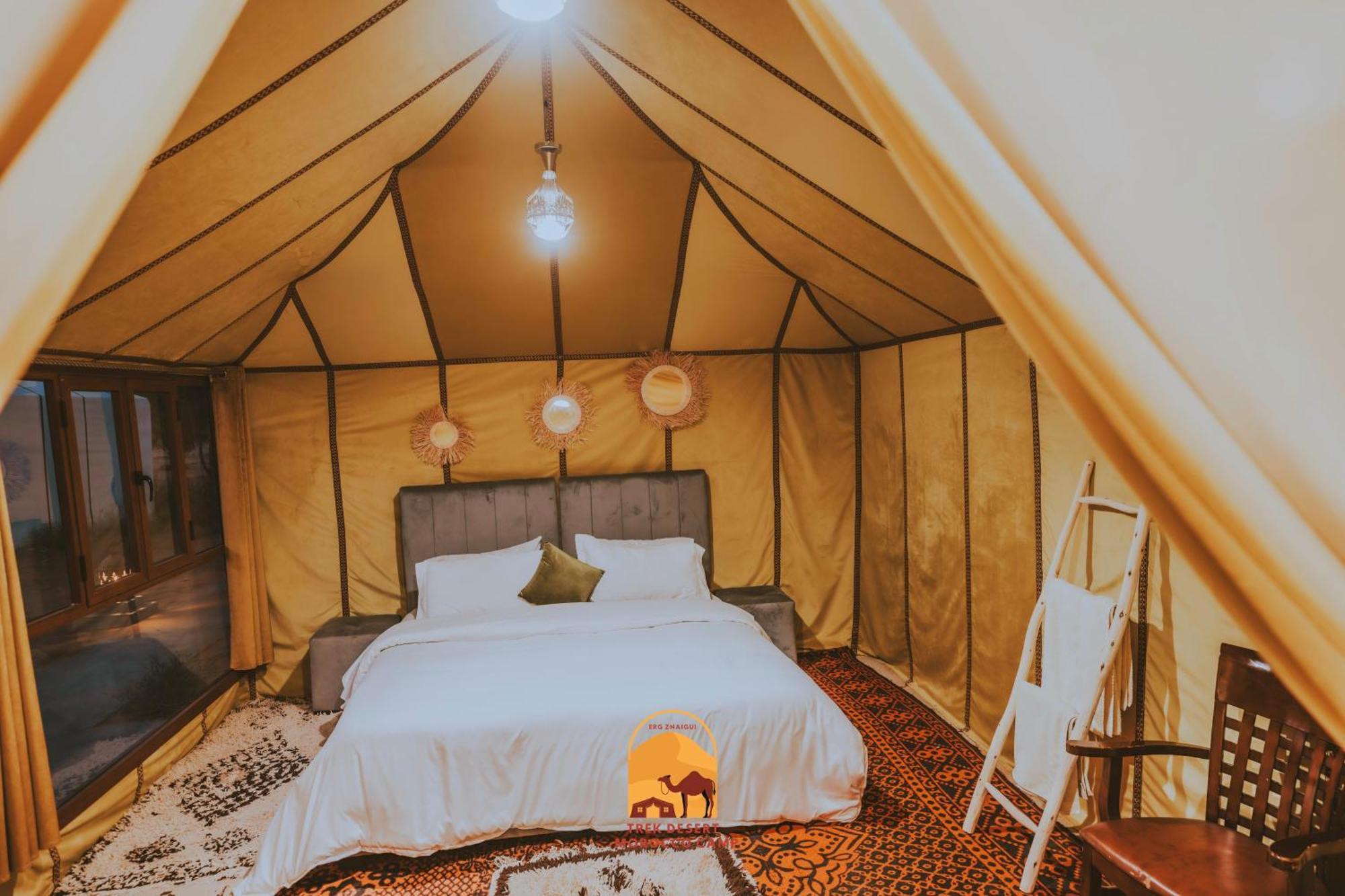 Luxury Trek Desert Camp 梅尔祖卡 外观 照片