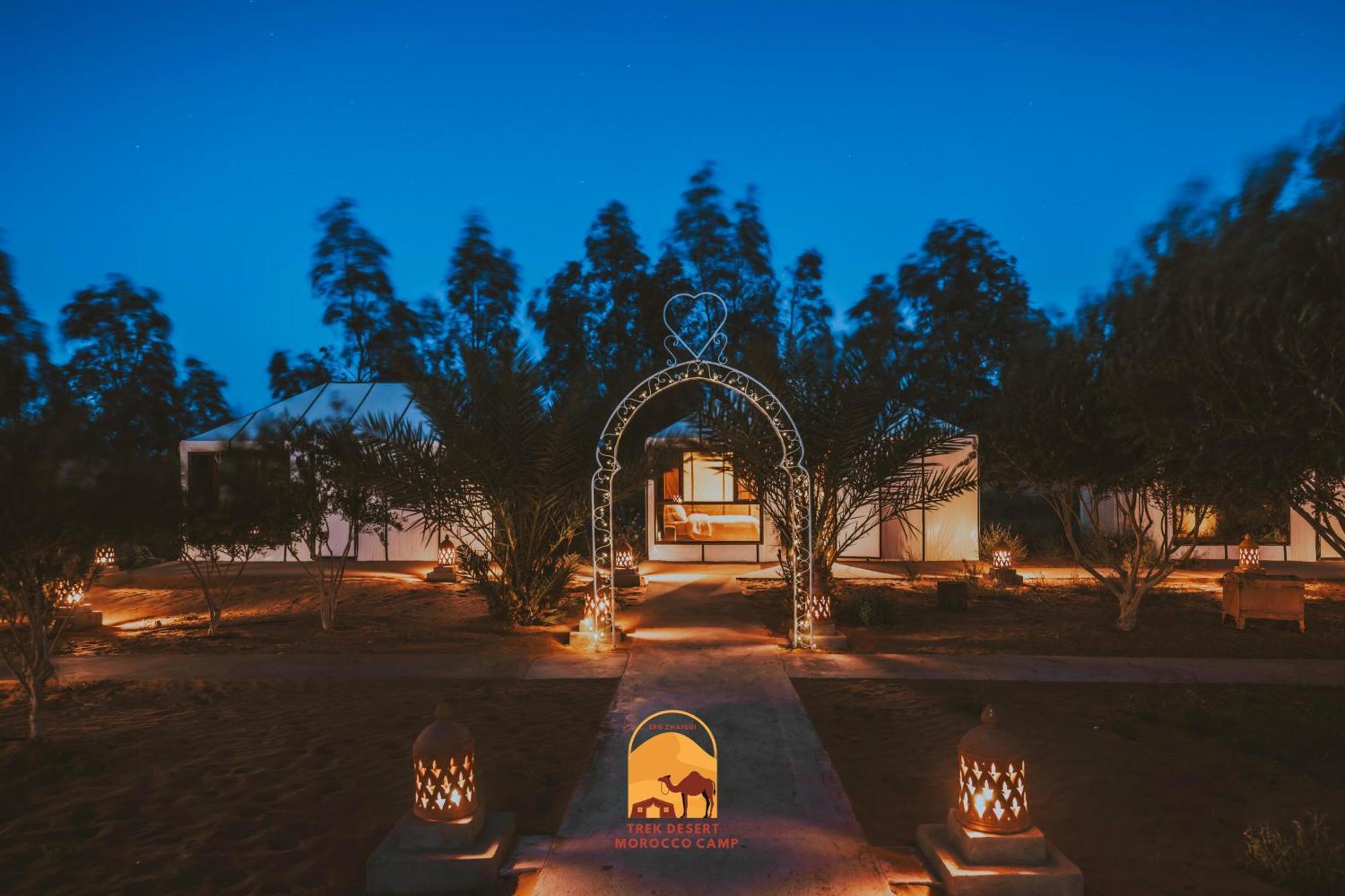 Luxury Trek Desert Camp 梅尔祖卡 外观 照片